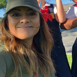 Meet your Posher, Cristina